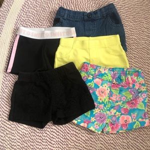 Girls shorts bundle 🌟